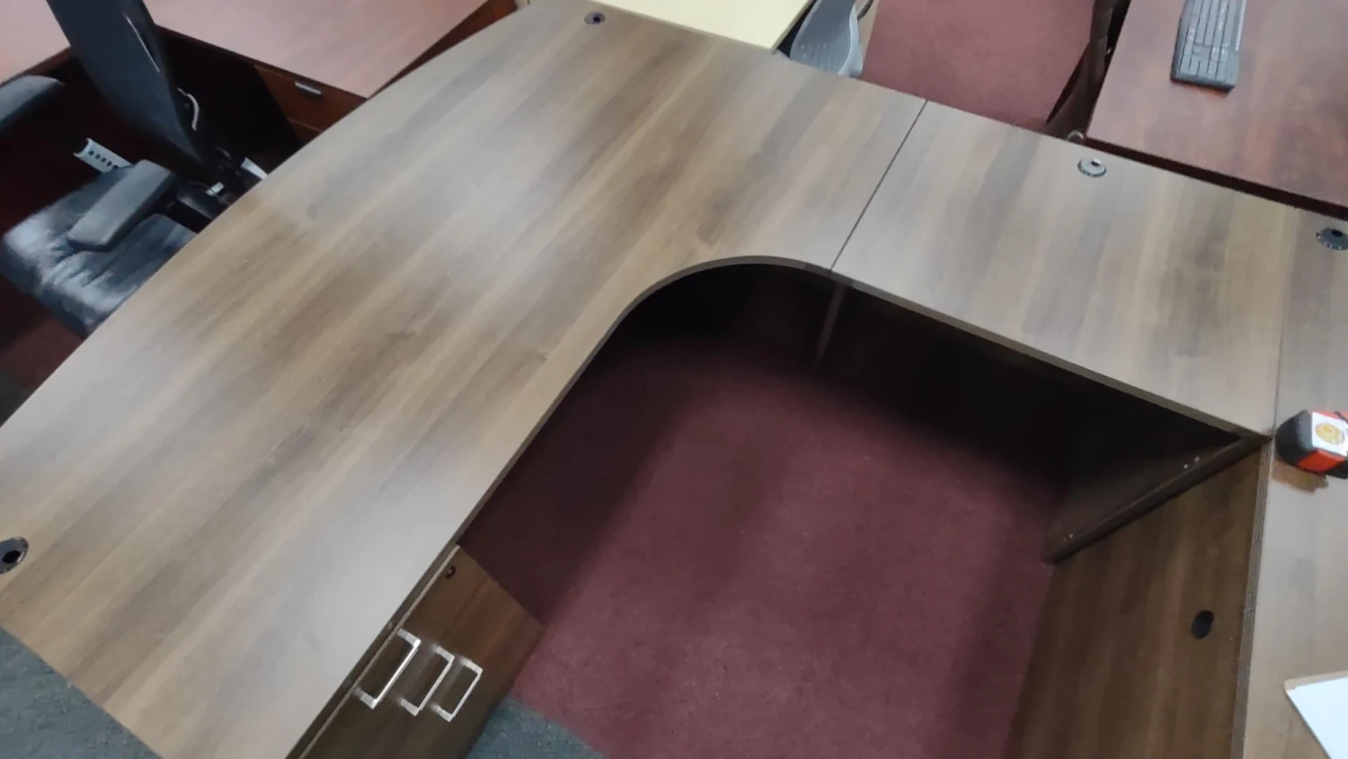 USED Cherryman L-Shape Desk With Walnut African Wood 3 USED Cherryman L-Shape Desk With Walnut African Wood - Image 3